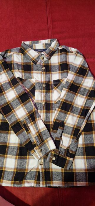 Cămașă în carouri