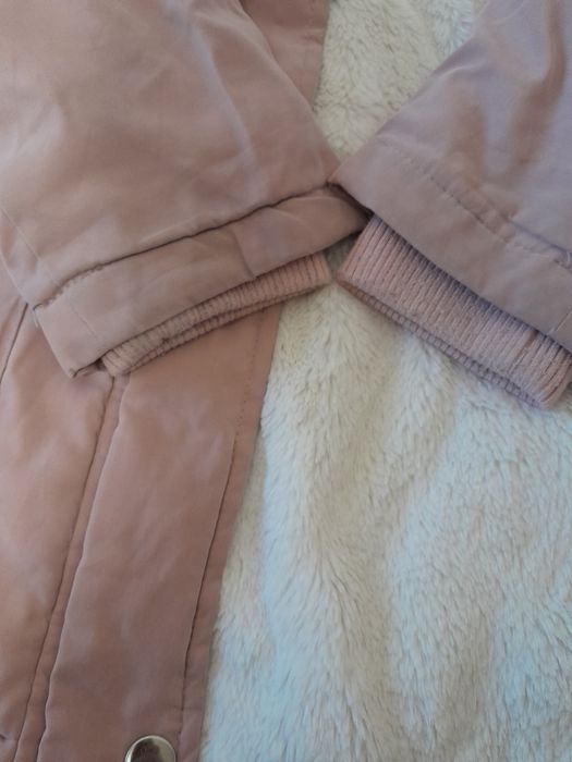 Конкретно зимно яке