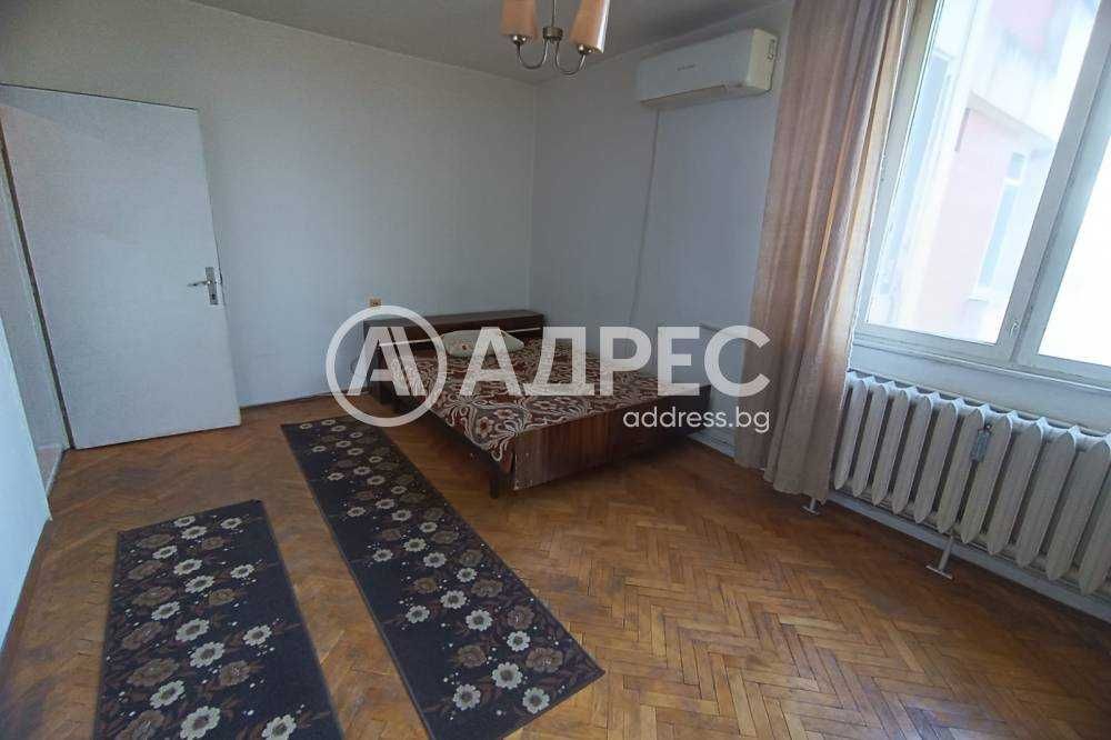 Двустаен апартмаент в ж.к. "Васил Левски"!