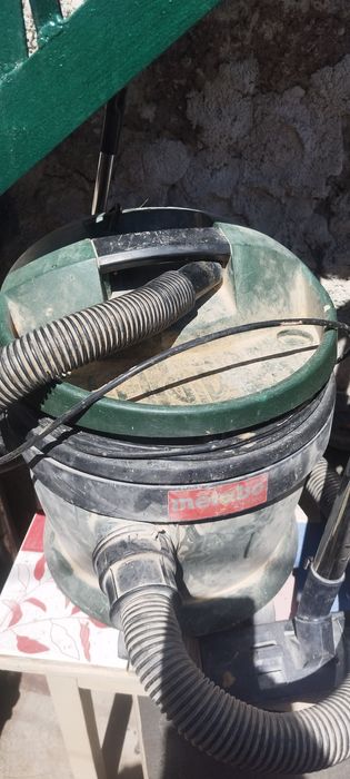 Прахосмукачкa Метабо