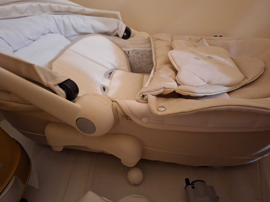 Продавам количка Cam Изключително запазена