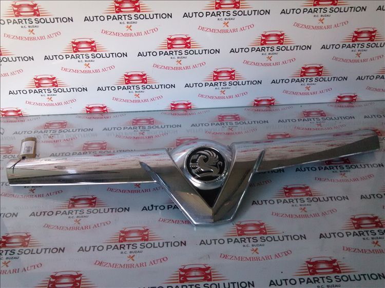 grila bara fata opel vectra c 1.8 b an fabr. 2008