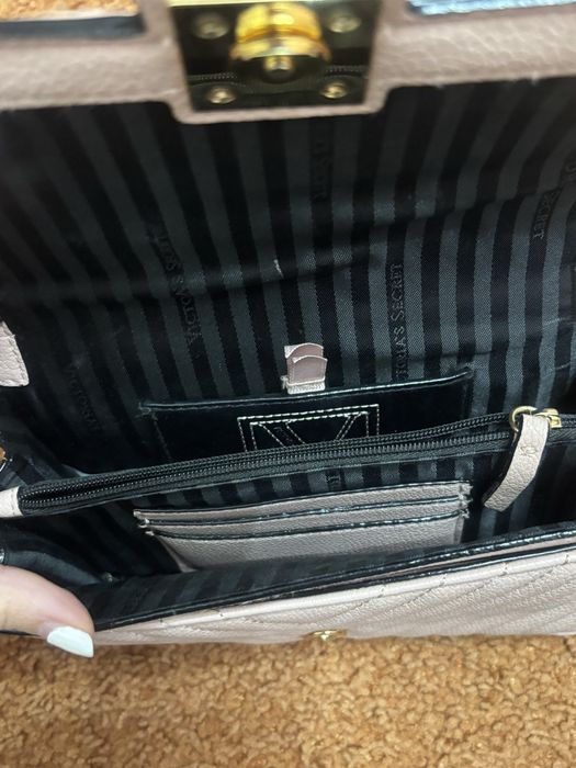 Оригинални чанти- Guess; Victoria’s Secret