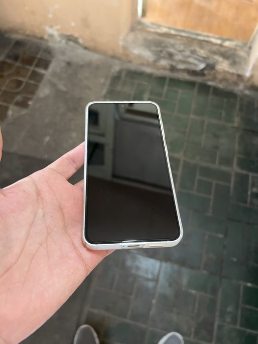Samsung s24 vetnam 2 simkartali + esim