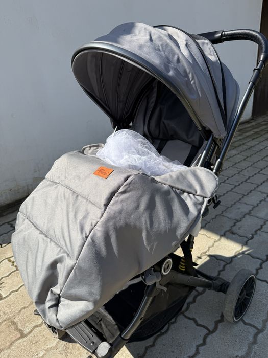 Продам коляску прогулочная