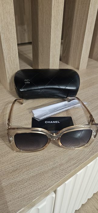 Ochelari de soare Chanel
