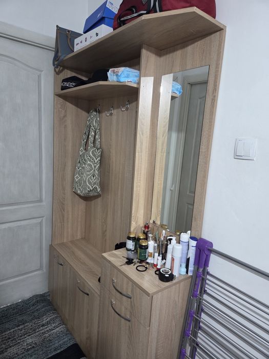 Шифонер и  прихожей бу в хорошем состоянии