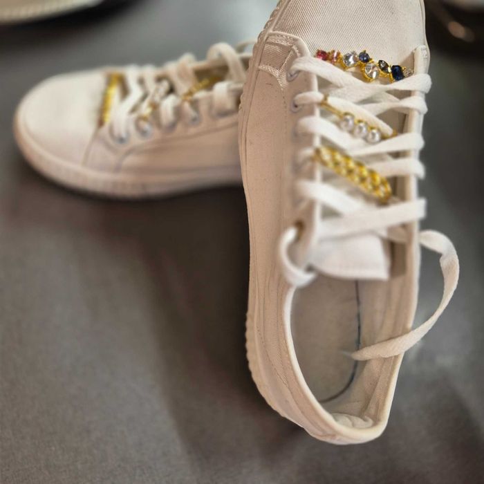 Обувки бяли Lasckana