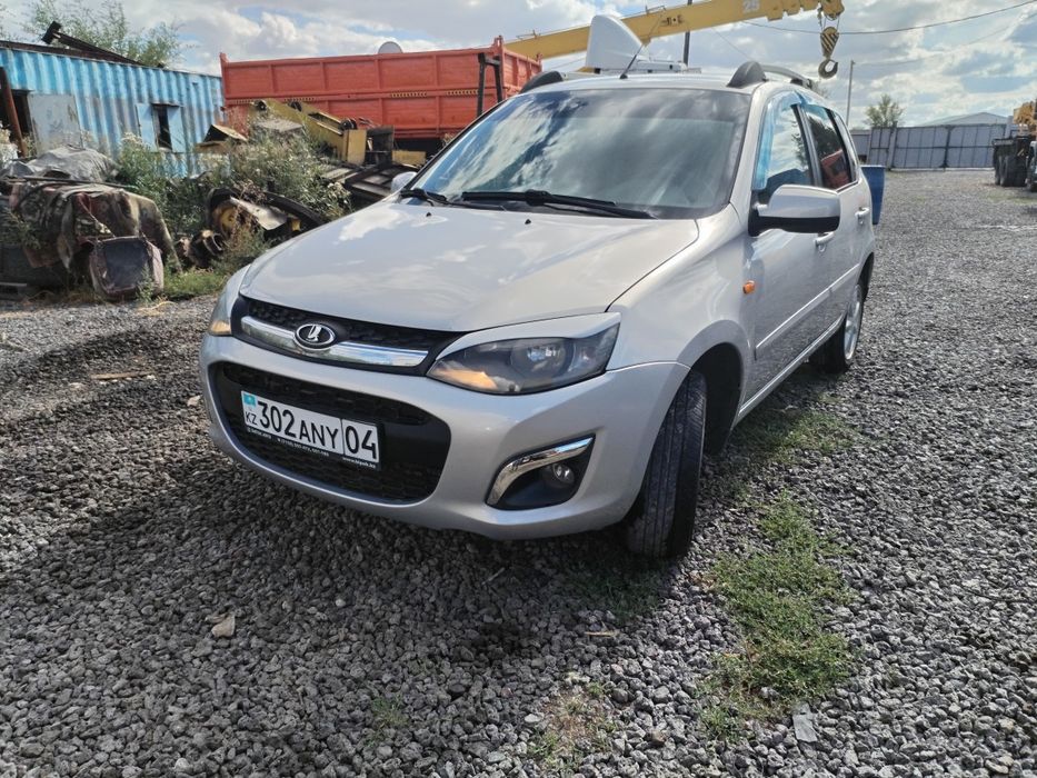 Продам Калину 2014г