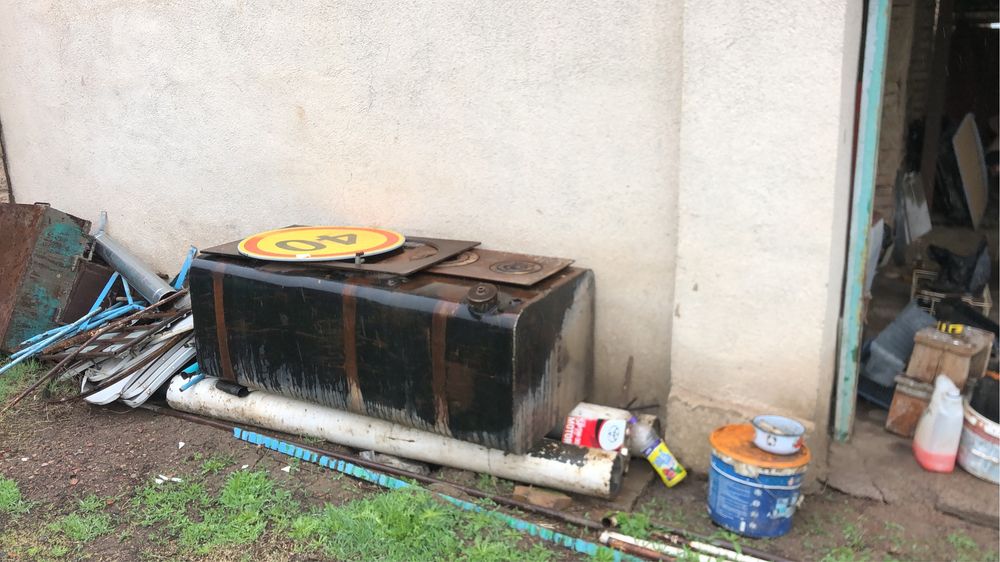 Продам топливный бак