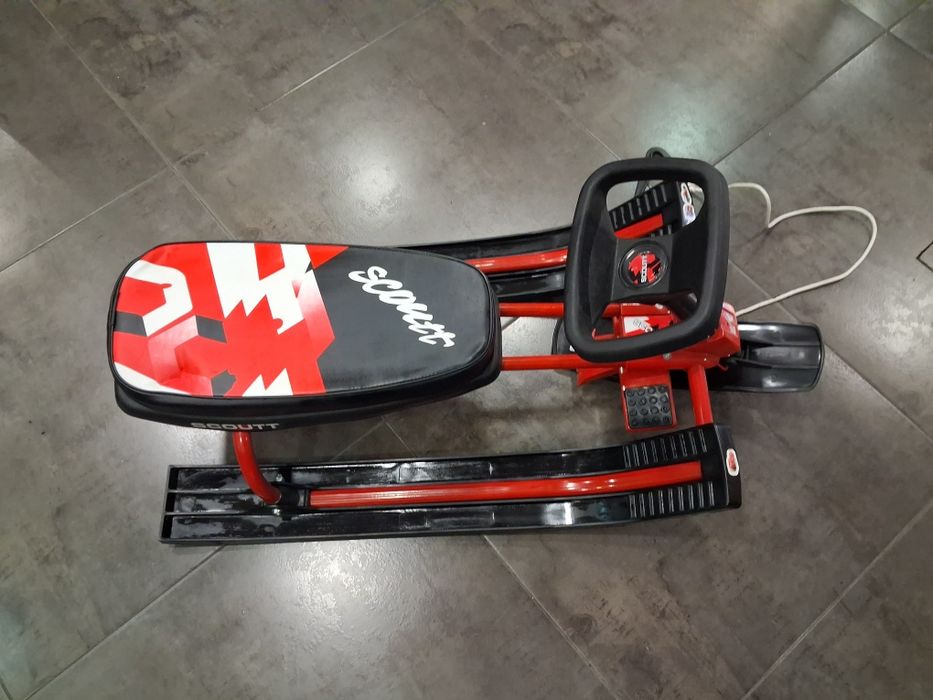 Червена Чук и Гек шейна и  Plastkon SUPERJET Синя шейна