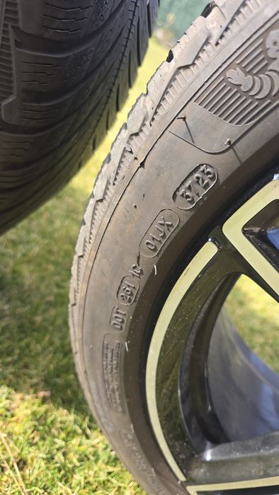 Джанти Mercedes AMG 19" със зимни гуми