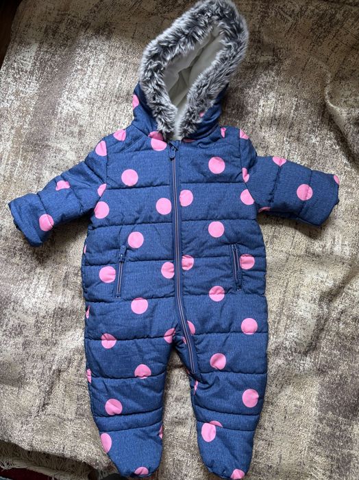 Продам детский комбинезон