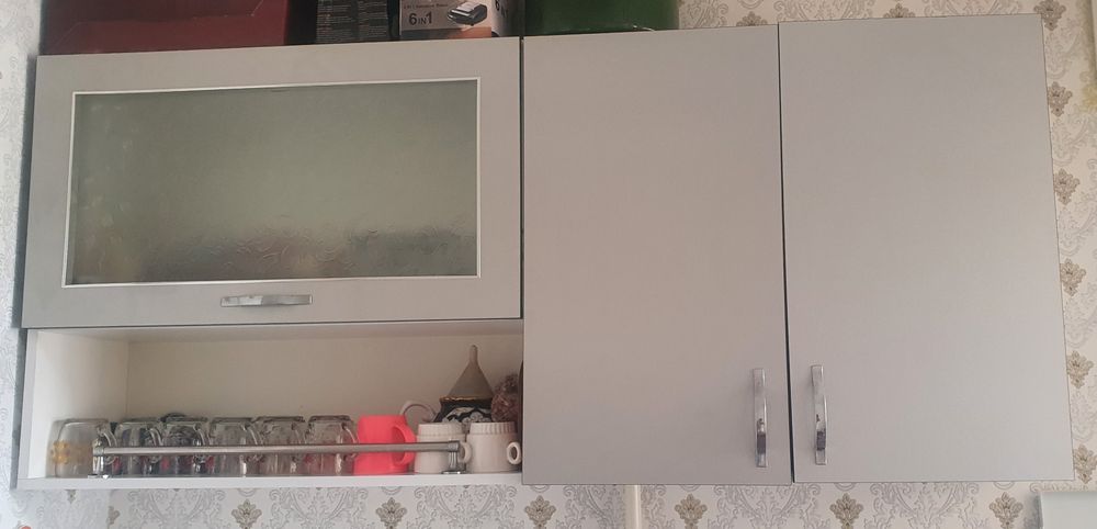 Кухонный гарнитур в хорошем состоянии