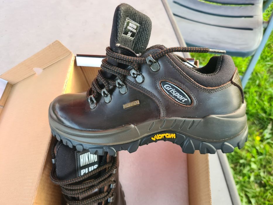 GRISPORT Bocanci dama trekkings 36
Bocanci dama trekkings
Bocanci dama