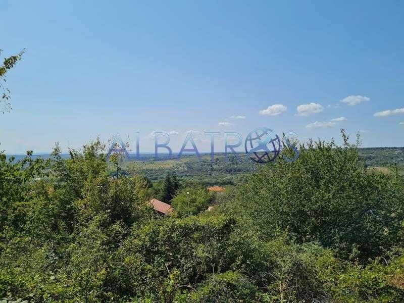 Продава се Парцел в Варна, м-т Боровец - юг - 4430 кв.м за 31 €/кв.м - Снимка #1