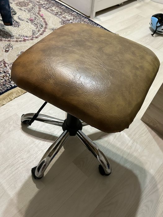 Продам кресло с родиками