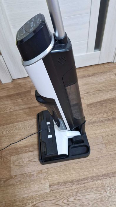 Пылесос моющий ,,