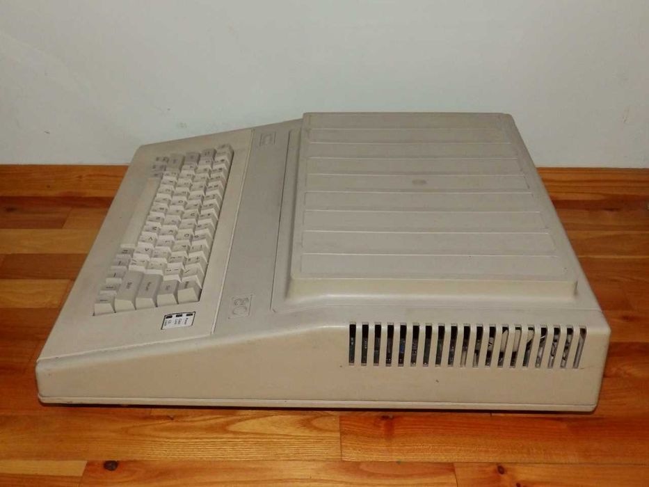 Компютър Правец 8С