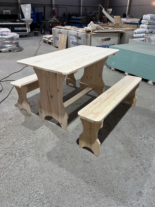 Лавки, столы , стелажтуалеты,  курятники , будки для собак не дорого .