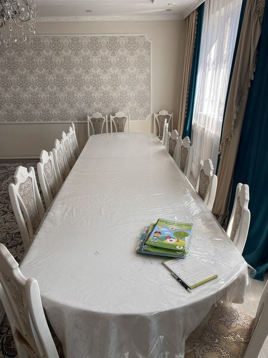 Продам стол со стульями