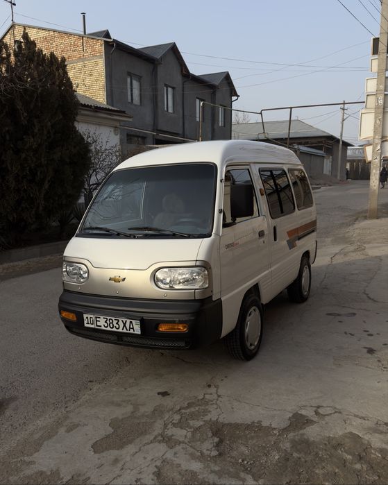 Damas Sotiladi Radnoy kraska