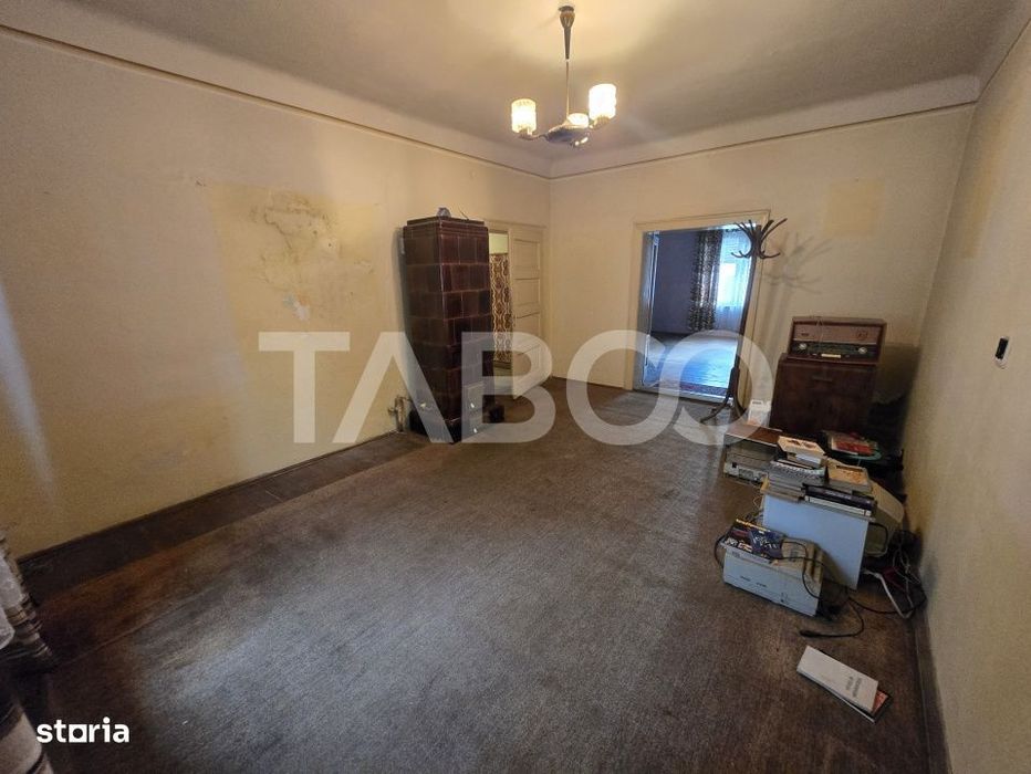 Casa de vanzare cu 3 camere 83mpu zona Piata Cluj Sibiu
