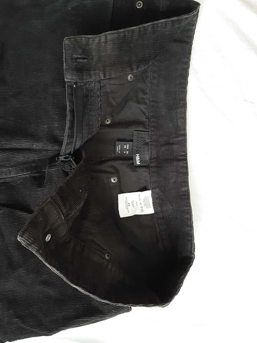 пола H&M джинсова, нова, черна №36