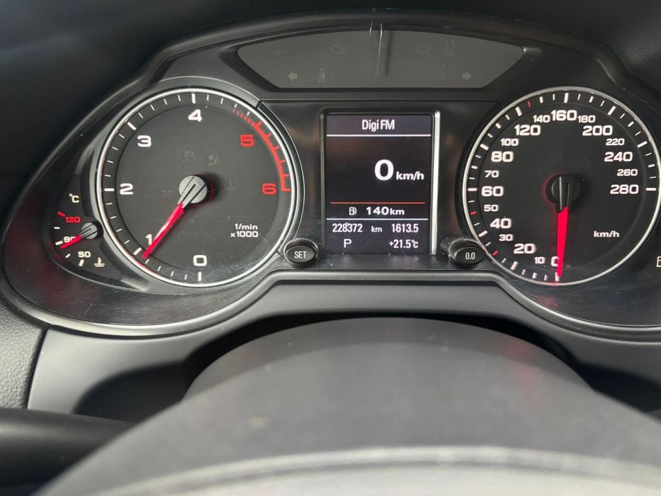 Vanzare Audi Q5 2.0 diesel 2010