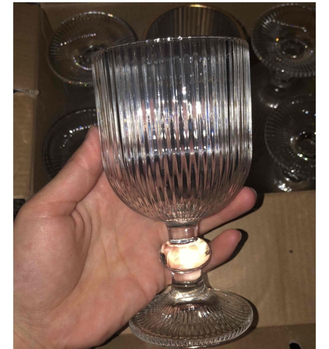 Стаканы разные и креманки