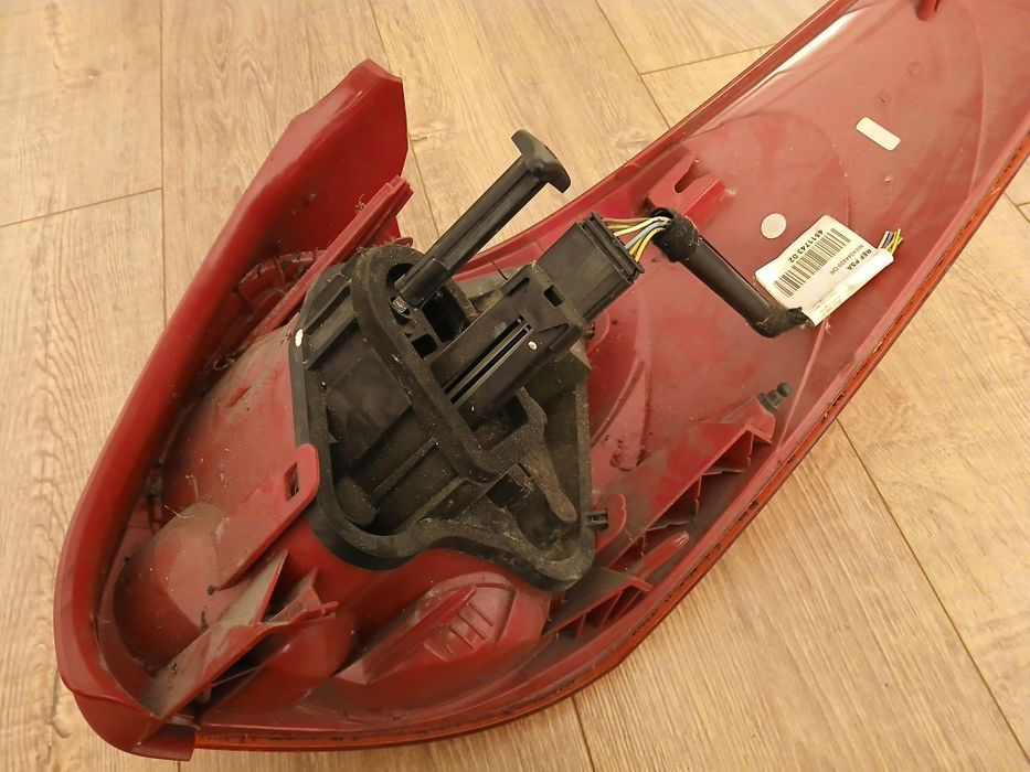 Stop Spate Stânga Complet Peugeot 207 SW (Break) 2006 - 2013