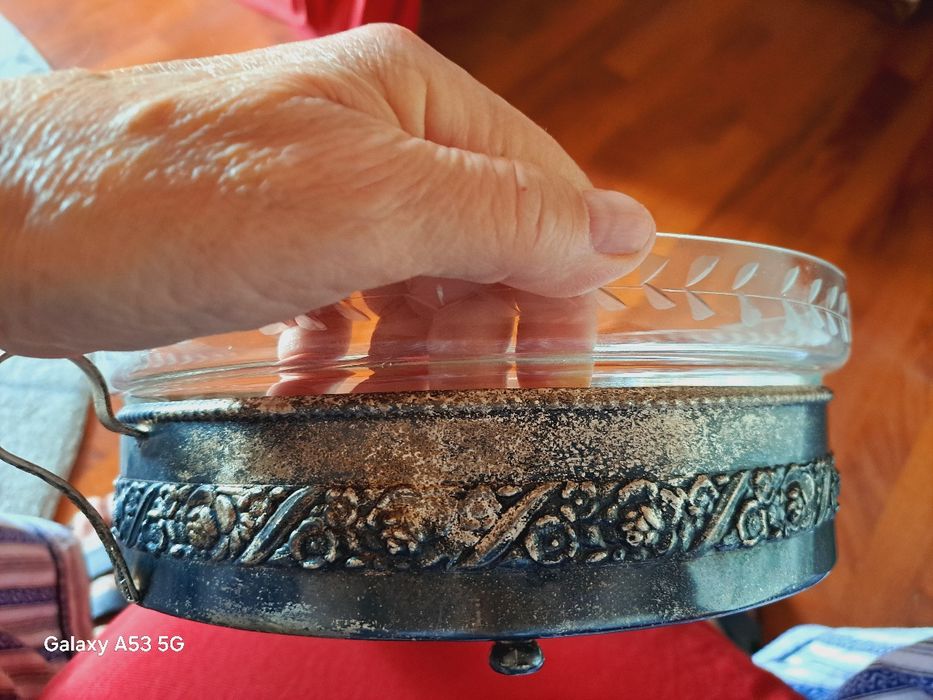 Fructiera cristal veche