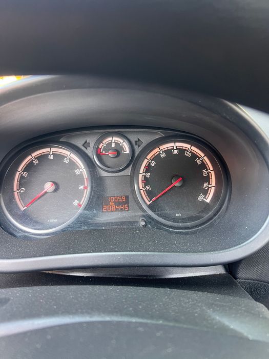 Se vinde Opel corsa