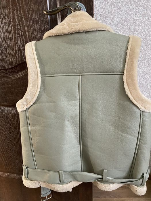 Безрукавка дубленка 44-46-48 размер