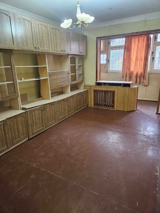 4-х комнатная квартира на Юнусабаде