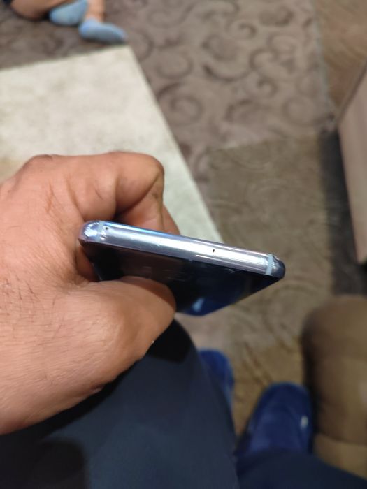 Продавам Samsung S8 plus