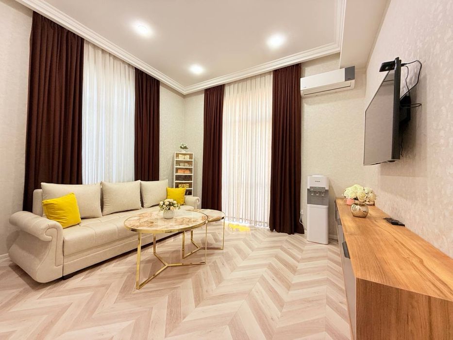 2х комнатная новостройка Сайрам новая мебель техника