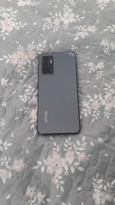 В продаже vivo v23e