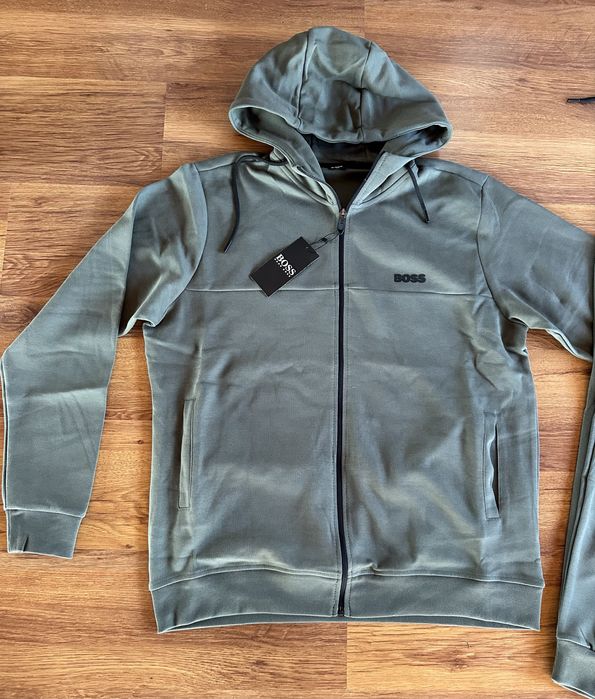 Мъжки,памучен,масленозелен екип Hugo BOSS ГОЛЕМИ РАЗМЕРИ