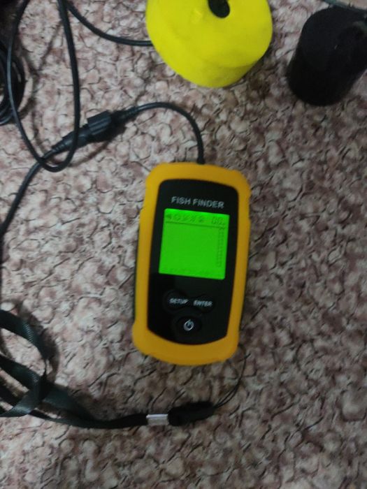 Продам эхолот. В идеальном состоянии.