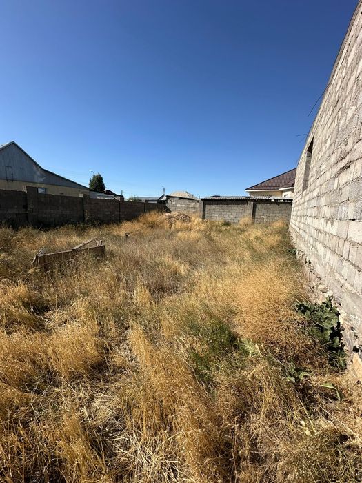 Недостроенный дом, район Кирова,54 школы