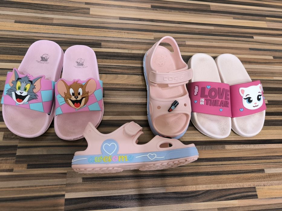 Papuci/ sandale fete 29-30