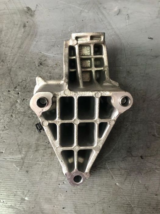 suport motor dreapta 2.2 jtd alfa romeo stelvio dupa 2016