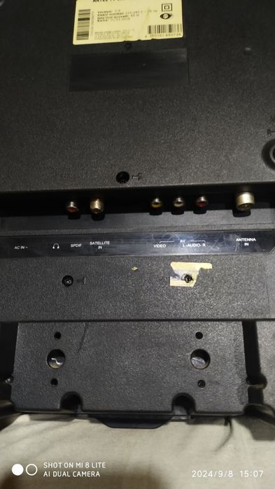 Продам телевизор Артель 32 .