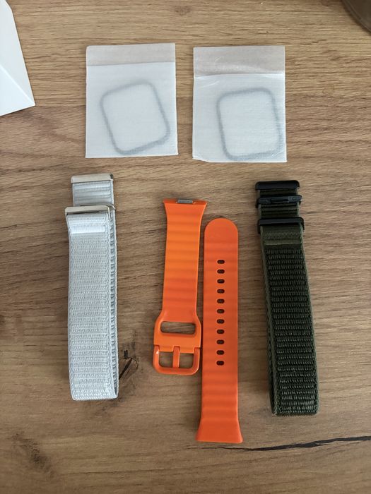 Часовник Huawei Fit 4