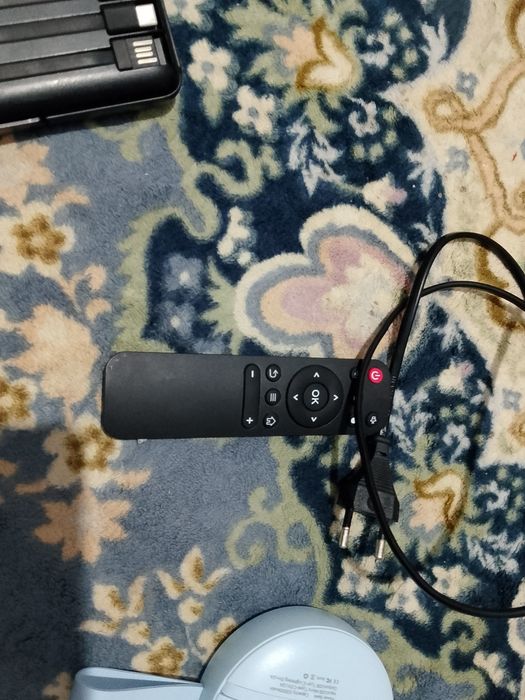 Проектор 2 джестиок