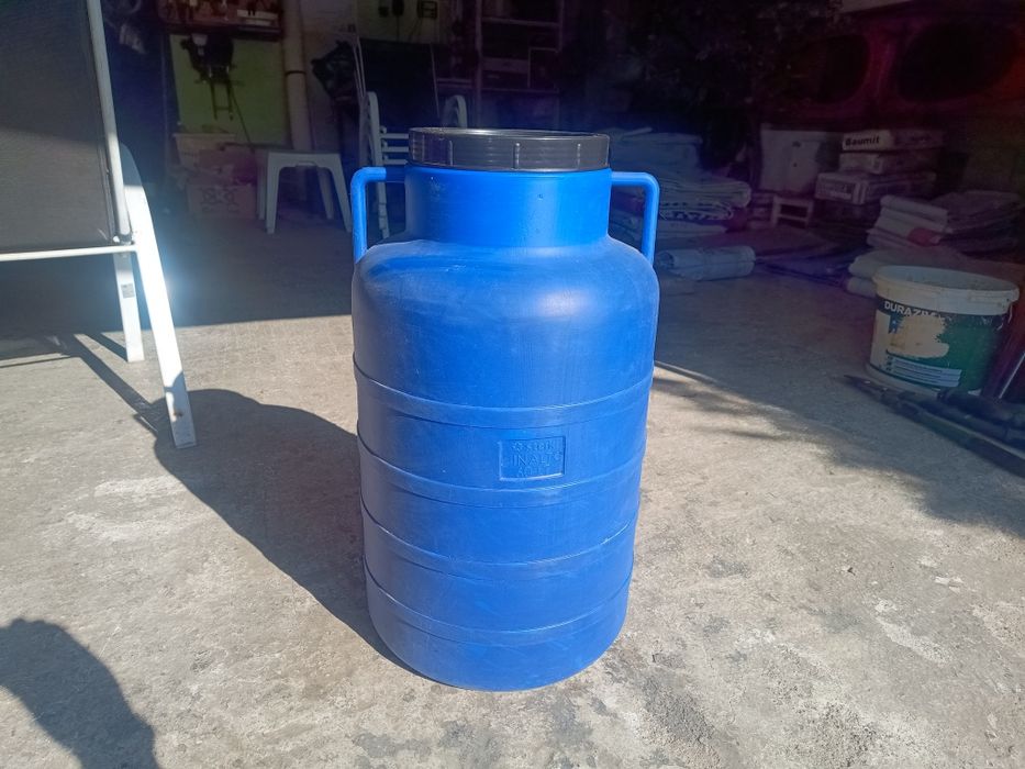 Aracet, Adeziv, bidon 60 l