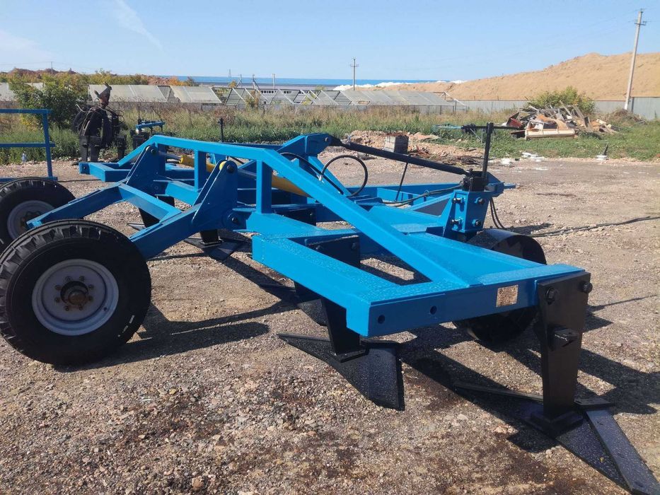 культиватор, плоскорез, чизель универсальн КУП-5