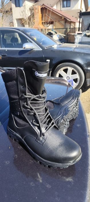 Bocanci tactici Viper