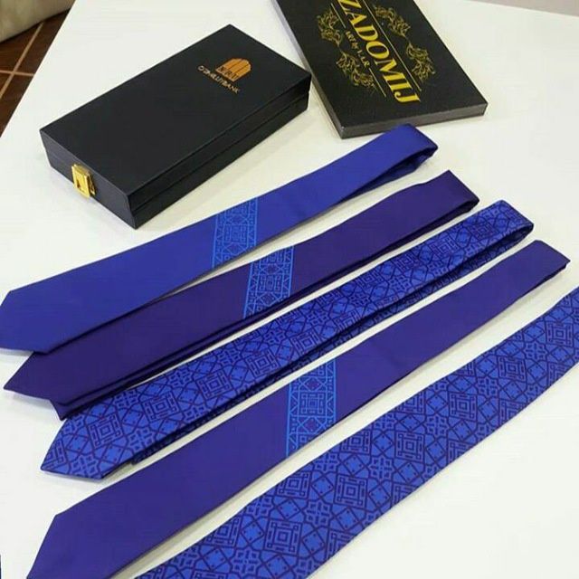 Печатные Футболки Флаги Галстуки Шарфы Кепки Шопер Рюкзак и любые аксе